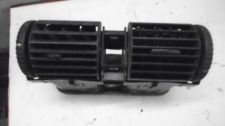 Opel Astra G (1999) Középső  levegő befúvók