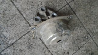 Opel Astra G (1999) Motortartó bak
