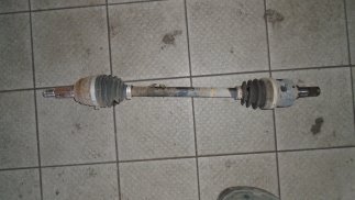 Suzuki Swift III (2005) Bal első féltengely