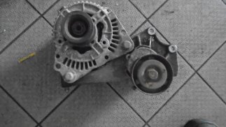 Seat Cordoba I (1994) Generátor