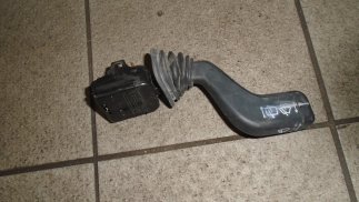 Opel Corsa B (1995) Ablaktörlő kapcsoló