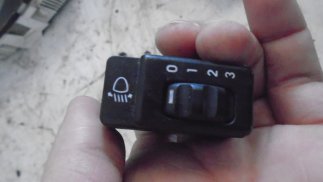 Opel Vectra A (1991) Fényszórómagasság állító kapcsoló